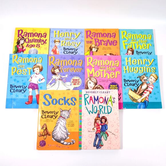 Newer Ramona & Friends Socks Beverly Cleary Book Lot of 10 2000's Henry Socks - Picture 1 of 4